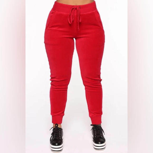 Fashion Nova Red velour set❤️ - Picture 3 of 8